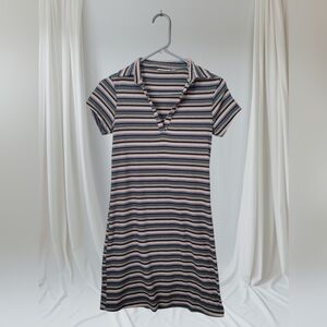 SO Striped Skater Dress Size Juniors Small